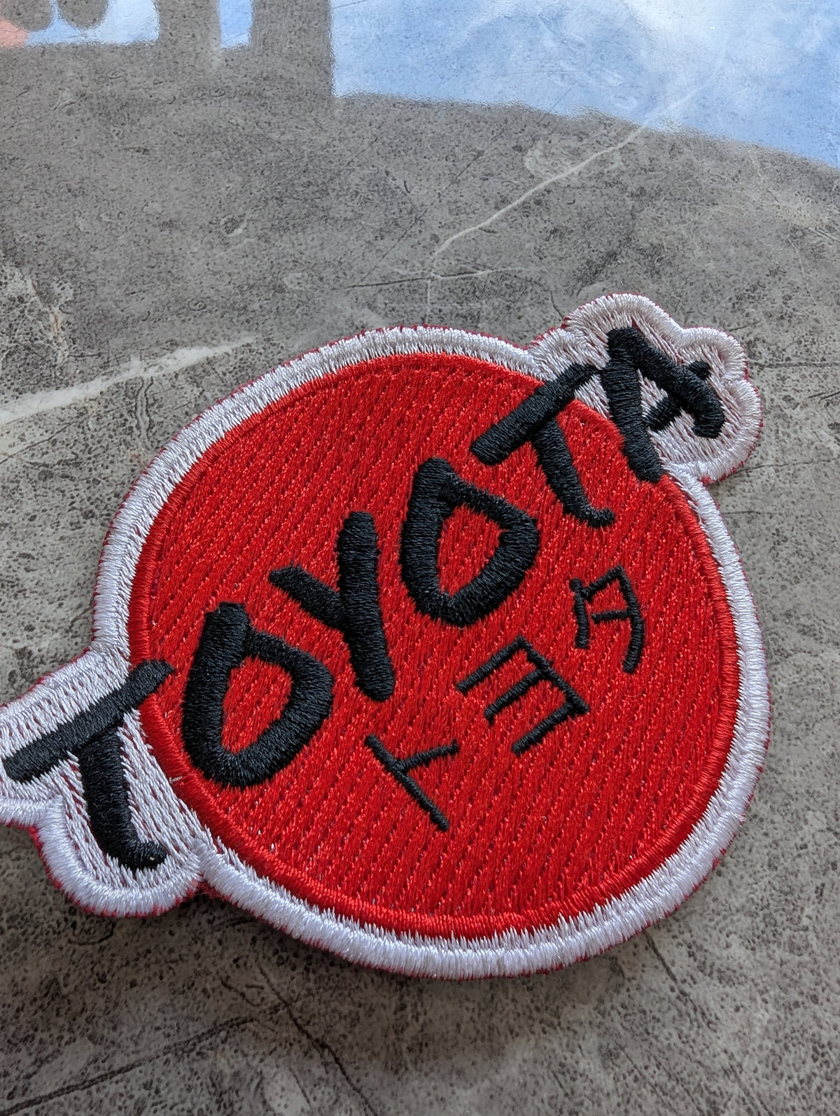 Japanese Auto Badge Machine Embroidery Design