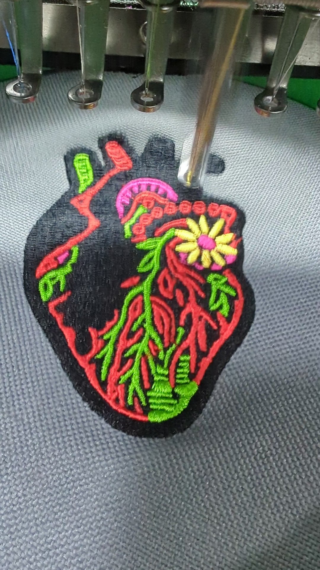 Science Anatomical Heart Embroidery Design